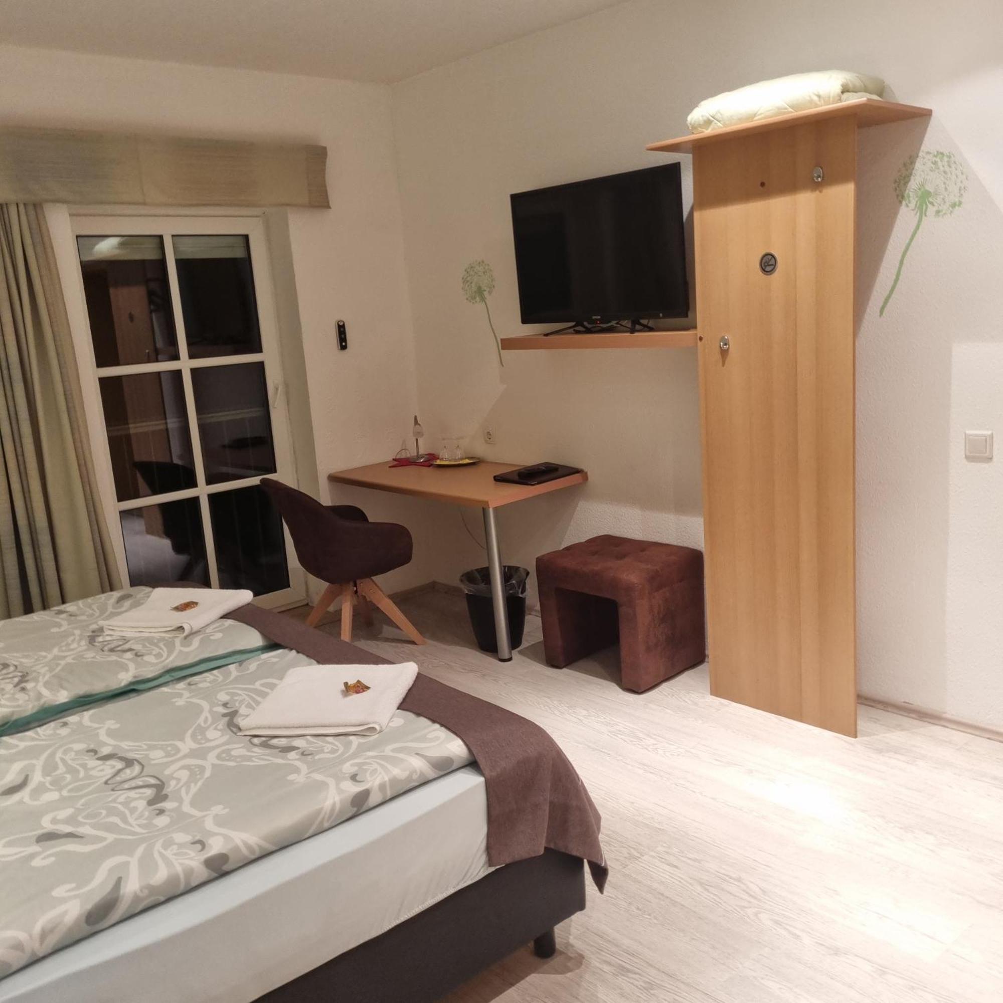 Pension Elisabeth Am Elberadweg Prodel 外观 照片